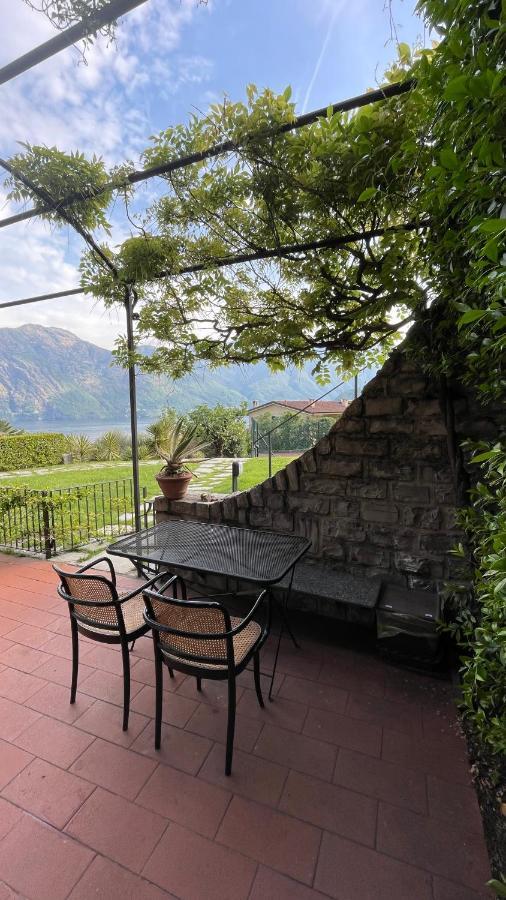 Lake View, Swimming Pool, Tennis Court And Private Parking Mezzegra Eksteriør bilde